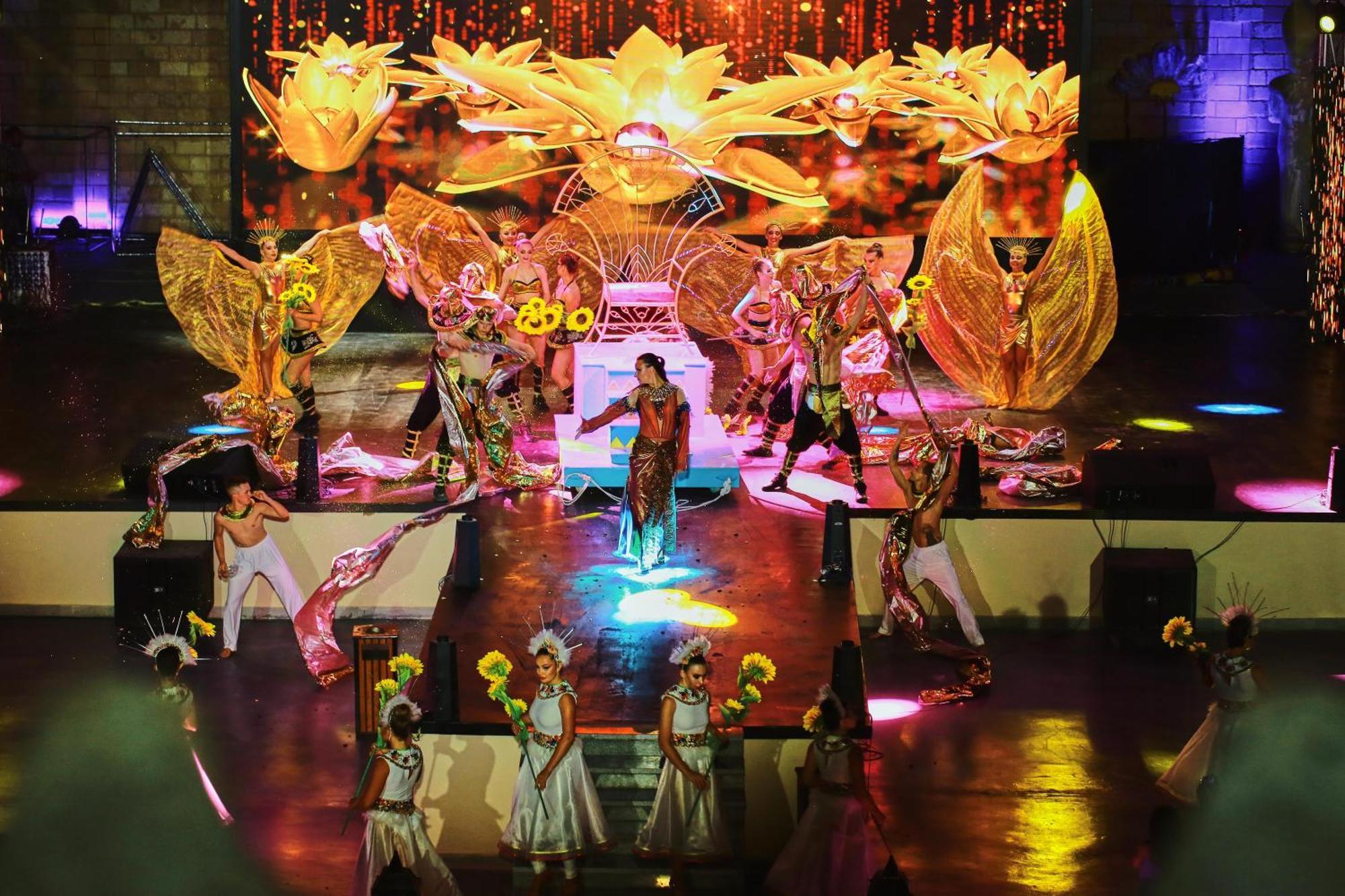 Pickalbatros Laguna Vista Aqua Park Sharm el Sheikh Esterno foto The 2014 opening ceremony of the 2014 Asian Games